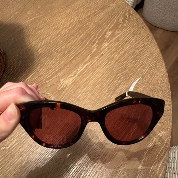 Garrett Leight Accessories - BRAND NEW Garrett Leight Dottie Cat Eye Tortoise Sunglasses
